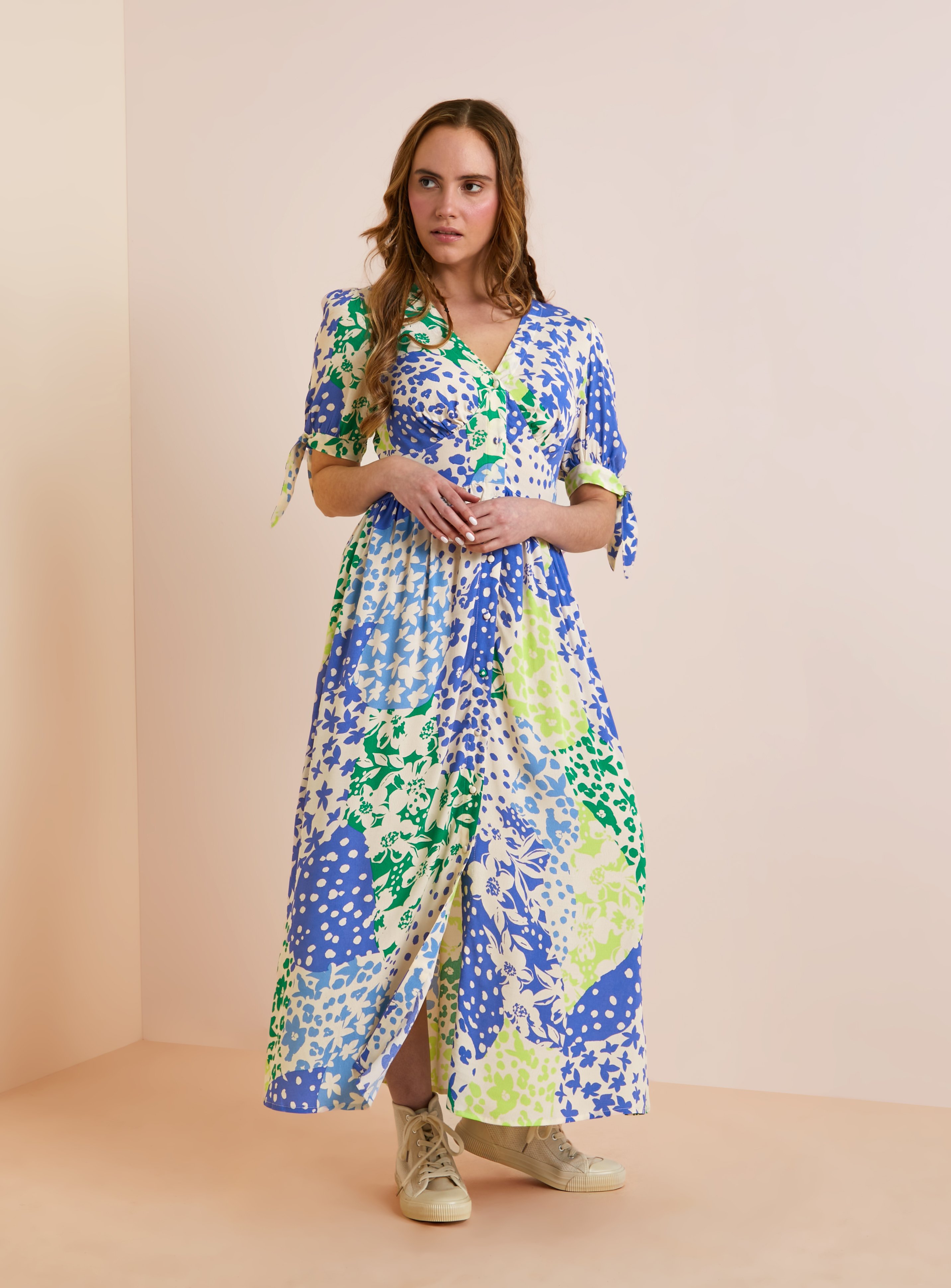 Everbelle Patchwork Floral Midaxi Dress 16 - Image 1 thumbnail